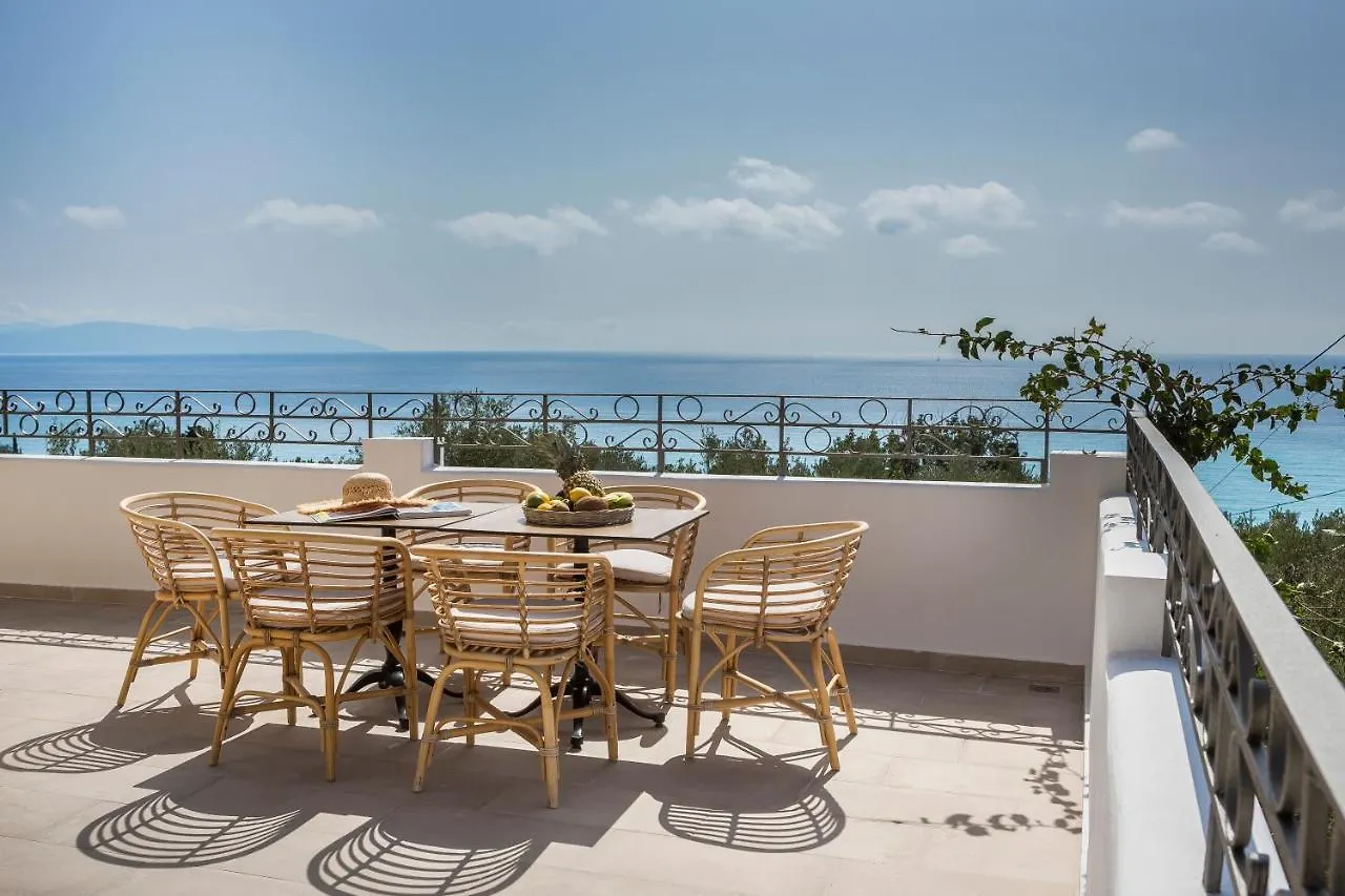 La Signora Hotel Lourdata  2*, Lourdata (Kefalonia) Grèce