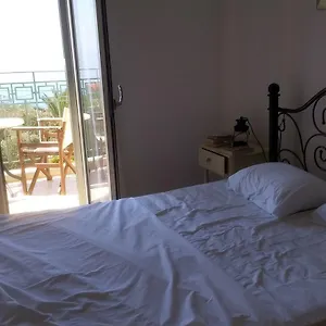 3* Hotel Liocharis